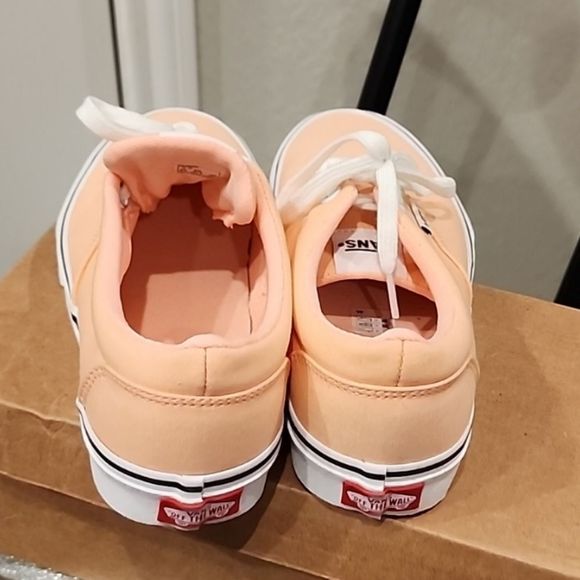 Vans MN Doheny Sneaker- Canvas Tropical Peach - Picture 11 of 13